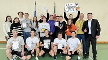Эстафета «Своих НЕ бросаем!»