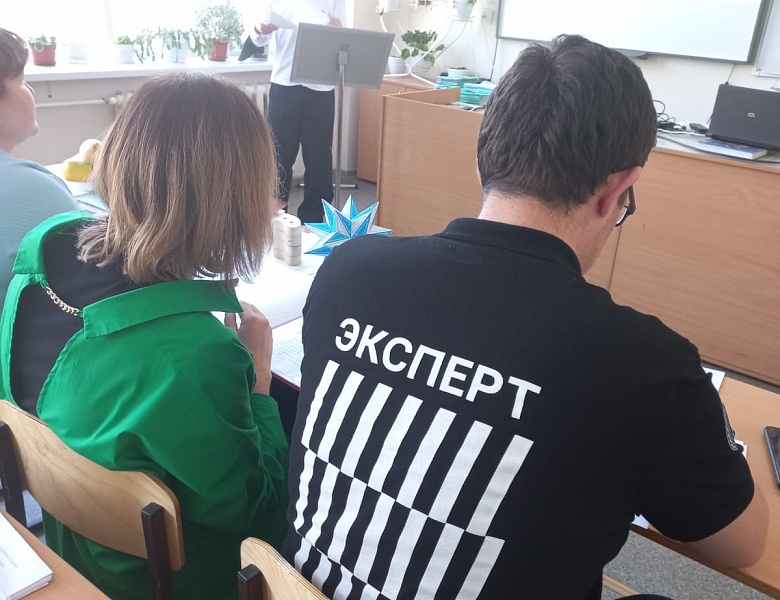 Конференция «Первые шаги в науку» среди студентов 1 курса 