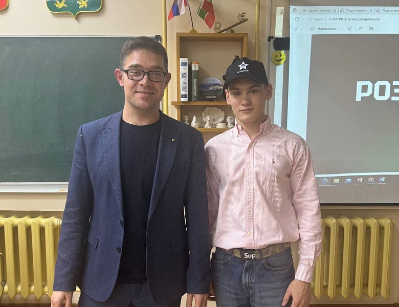 Встреча студентов Колледжа и специалиста по кадрам АО «ОЭЗ ППТ «Алабуга»