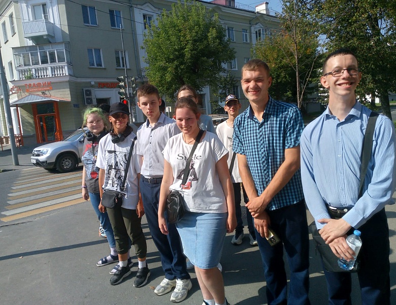 Экскурсия по «Дербышкам» для студентов группы «Лепщик архитектурных деталей»