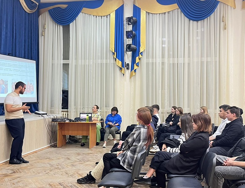 Встреча студентов с представителем РДДМ "Движение первых"
