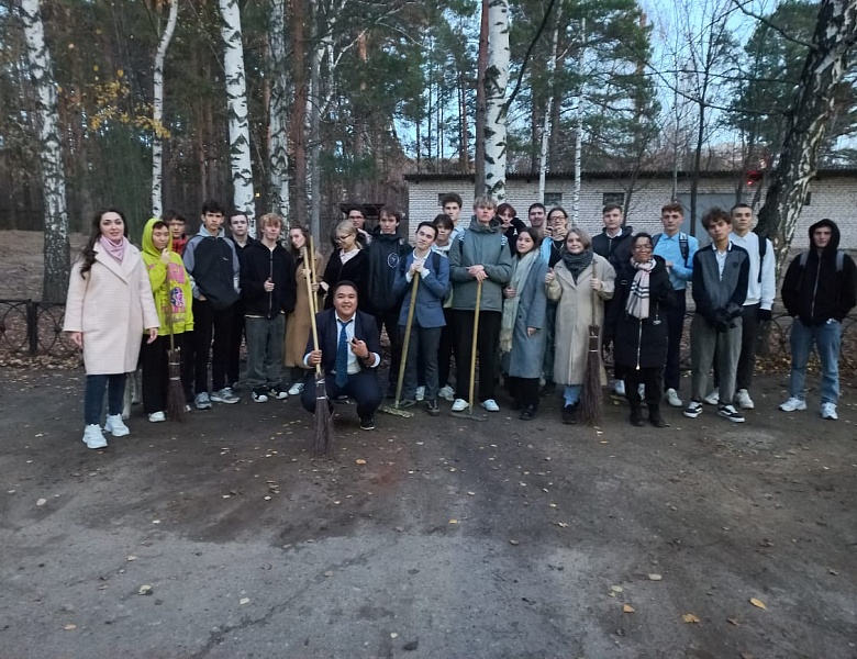 Завершение уборки территории колледжа