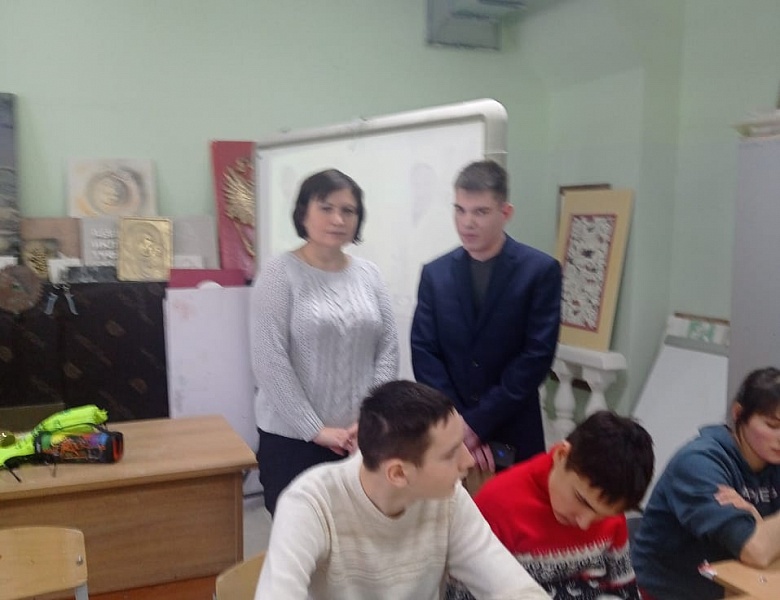 Круглый стол «В кругу друзей»