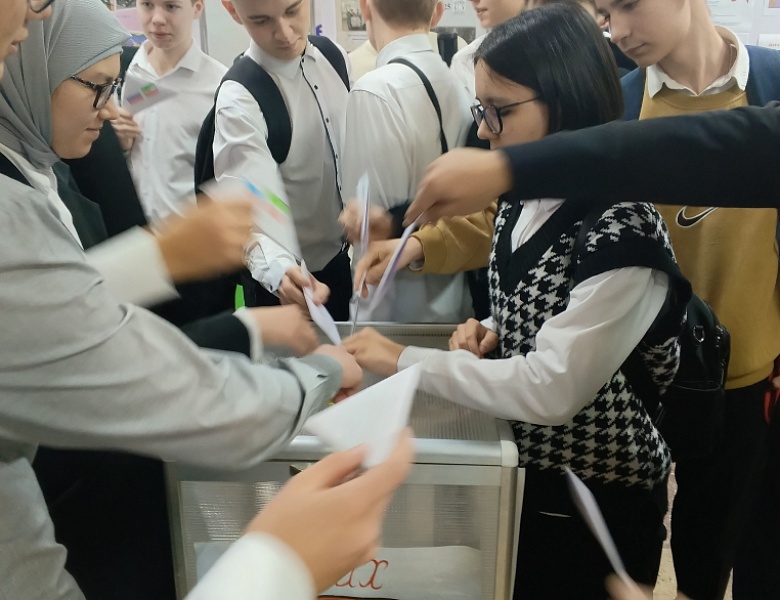 Участие студентов колледжа во Всероссийской акции «Письмо солдату»