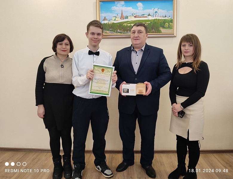 Победа в Республиканском конкурсе творческих работ среди студентов  «Совесть – друг, коррупция - враг»