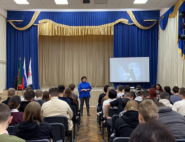 Международный день театра - профессиональный праздник деятелей театрального искусства