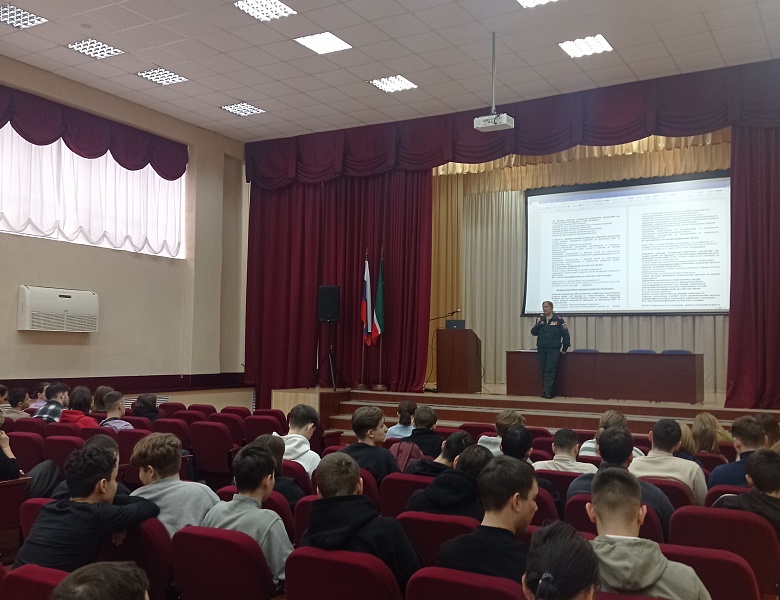 Отбор юношей и девушек для подачи заявления на поступление в вузы МО РФ