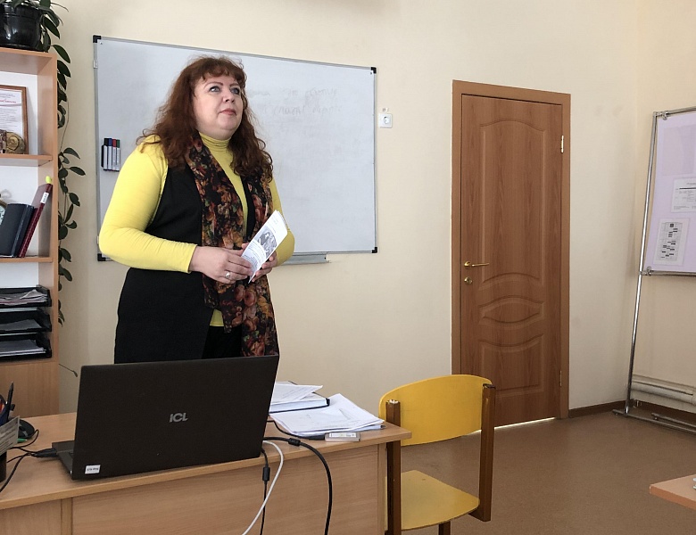 Встреча выпускников группы ДОУ 9-31 с представителями Казанского государственного института культуры