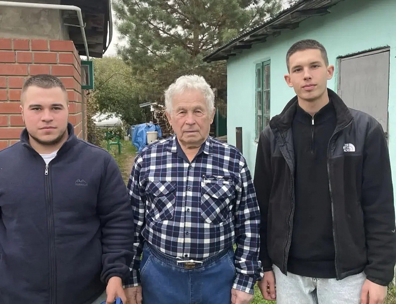 Торжественная встреча с ветеранами
