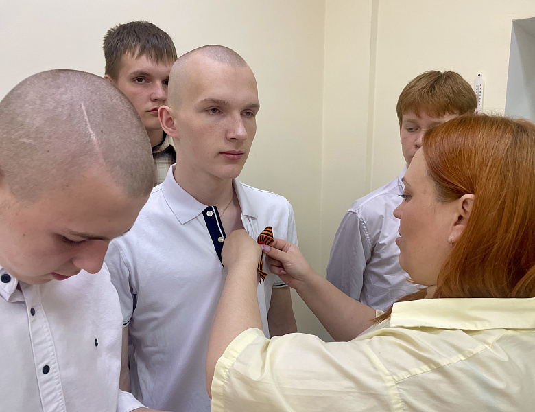 Всероссийская акция «Красная гвоздика» и «Георгиевская ленточка»