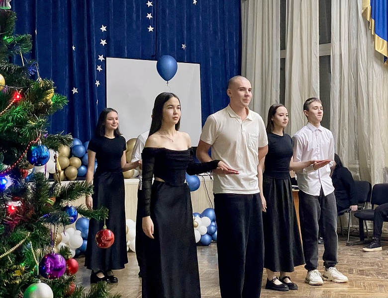 Новогодняя вечеринка – «Общажная Елка»