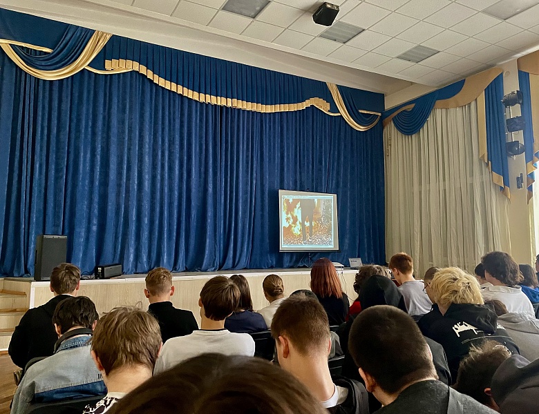 В Казанском строительном колледже прошёл цикл профилактических кинопоказов!