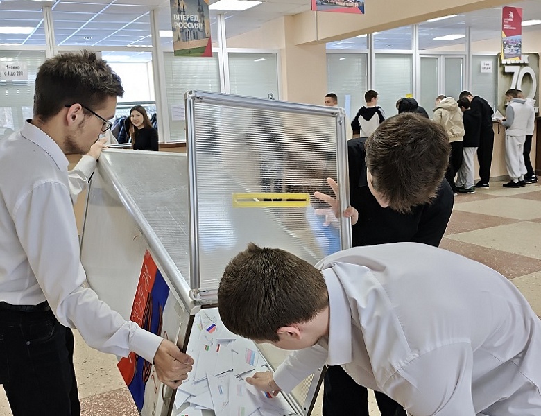 Участие студентов колледжа во Всероссийской акции «Письмо солдату» 19.02.2026