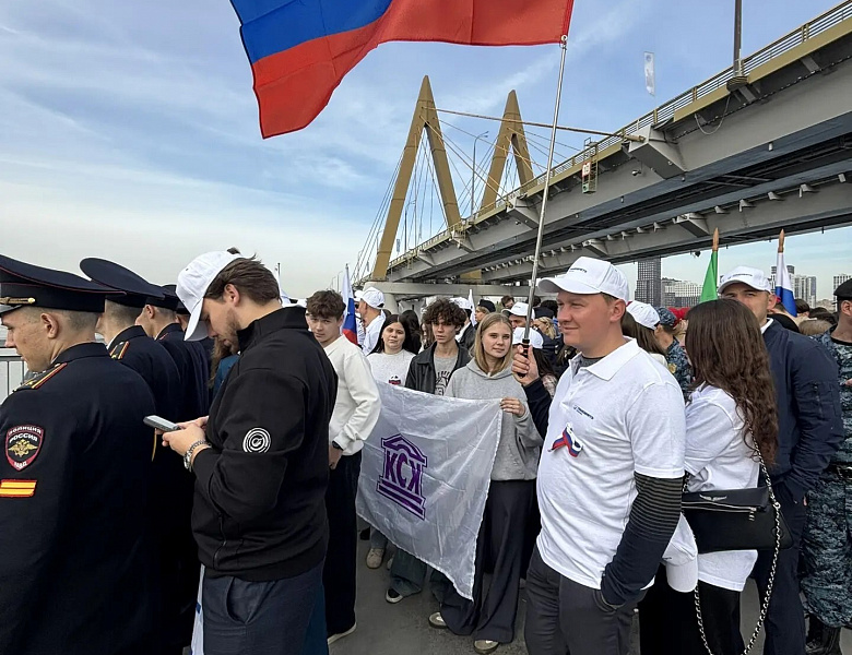 Участие в торжественном шествии ко Дню воссоединения Донецкой и Луганской народных республик