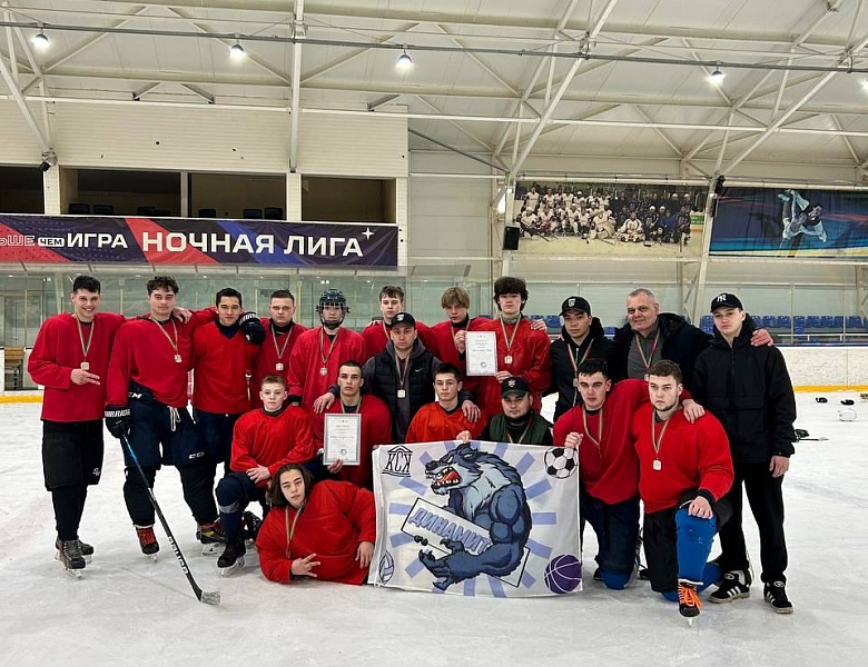 Победа в чемпионате студенческой лиги по хоккею с шайбой Республики Татарстан среди мужских сборных команд ПОО