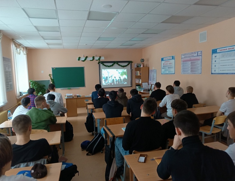 Профориентационное занятие «Россия гостеприимная: узнаю о профессиях на благо общества»