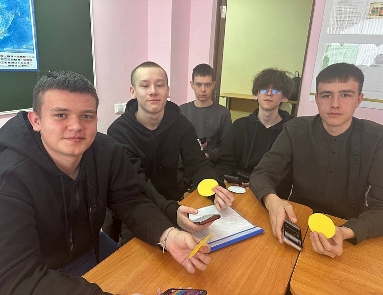 День авиации и космонавтики 