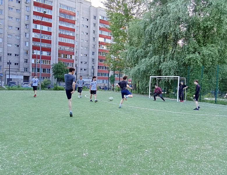 Отчёт о мероприятии: дружеский футбольный матч среди студентов