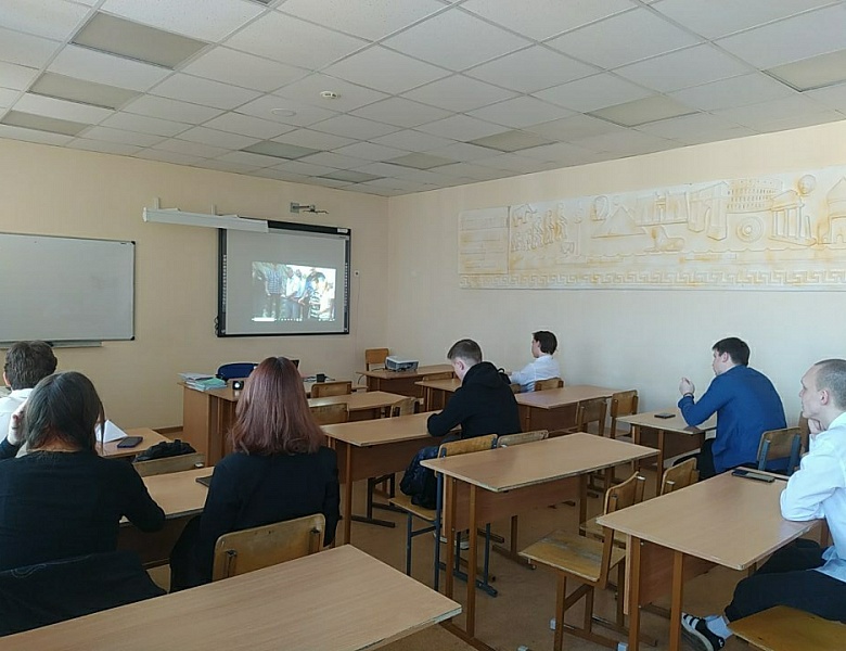 "Разговоры о важном" "Крым и Севастополь: 10 лет в родной гавани"