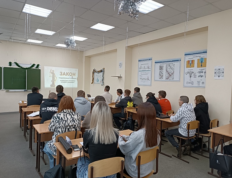 Поднятие Государственных Флагов 11 декабря 2023 года