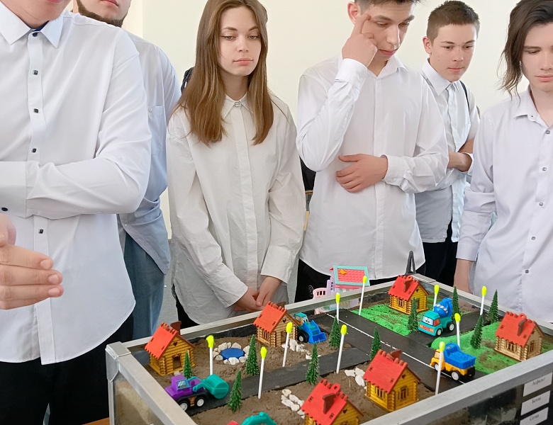 Традиционный конкурс технического и изобразительного творчества
