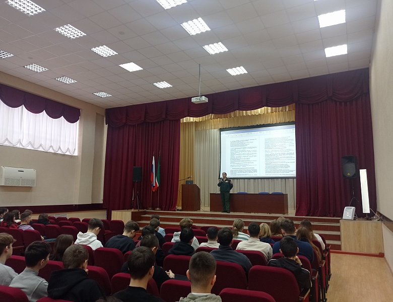 Отбор юношей и девушек для подачи заявления на поступление в вузы МО РФ