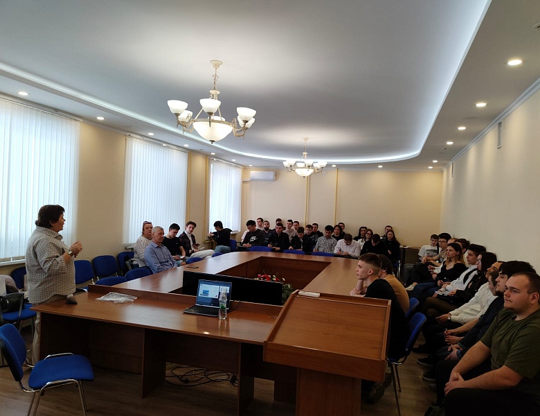 Встреча студентов с представителем предприятия ООО «Казанский ДСК»