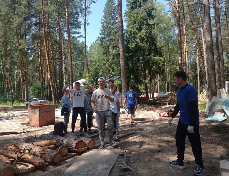 Участие волонтерского отряда «МастерОК» в подготовке к сезону летнего отдыха