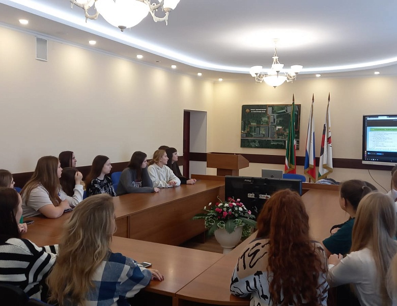 Участие в онлайн-лекции на тему: «Принципы здорового питания для профилактики ХНИЗ»
