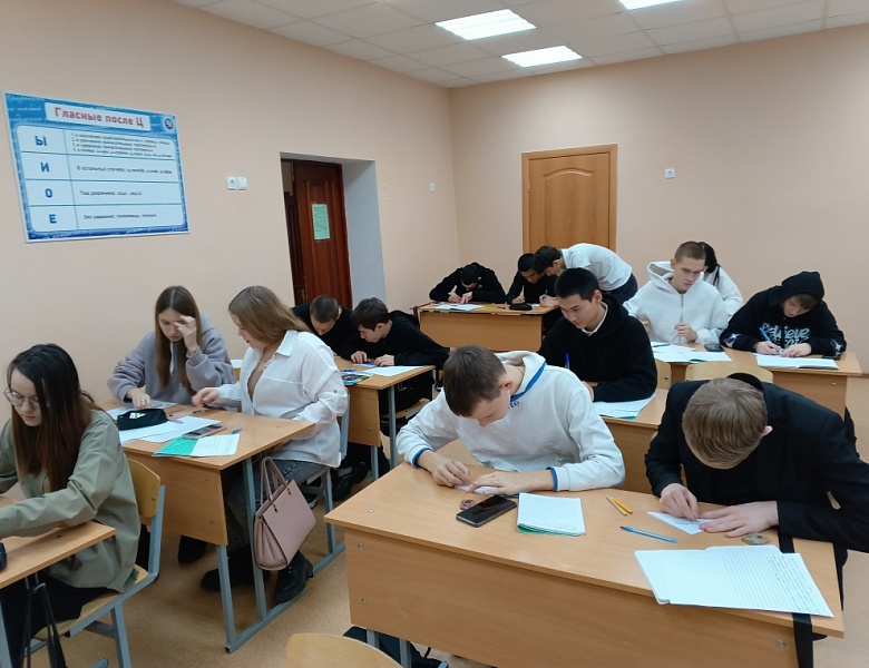 Акция "Письмо солдату" в группах СД 9-15 и ЗУк 9-12