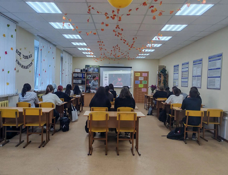Торжественная линейка в Казанском строительном колледже!