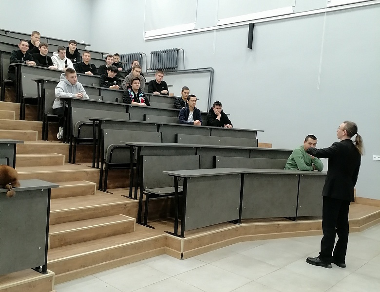 Экскурсия в КНИТУ