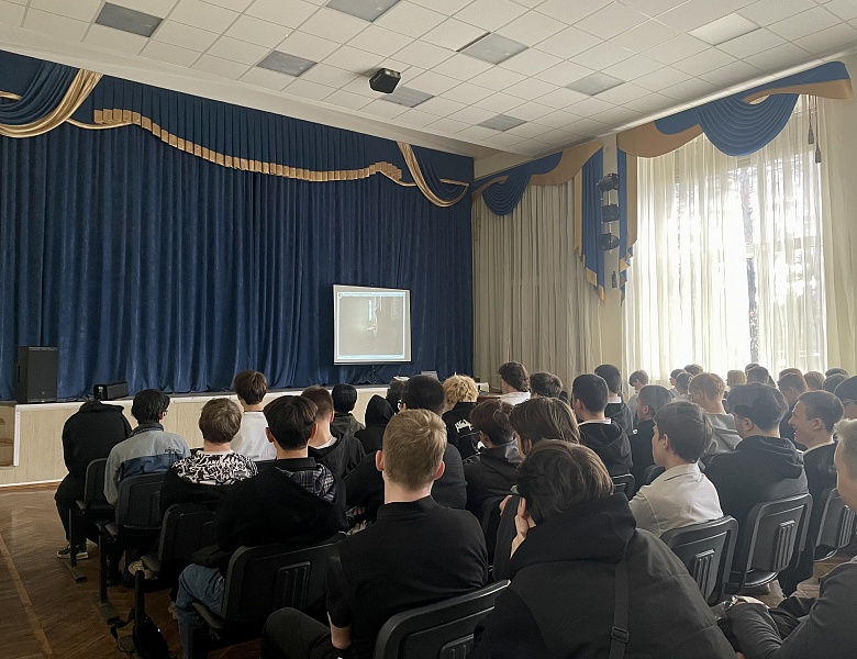 В Казанском строительном колледже прошёл цикл профилактических кинопоказов!