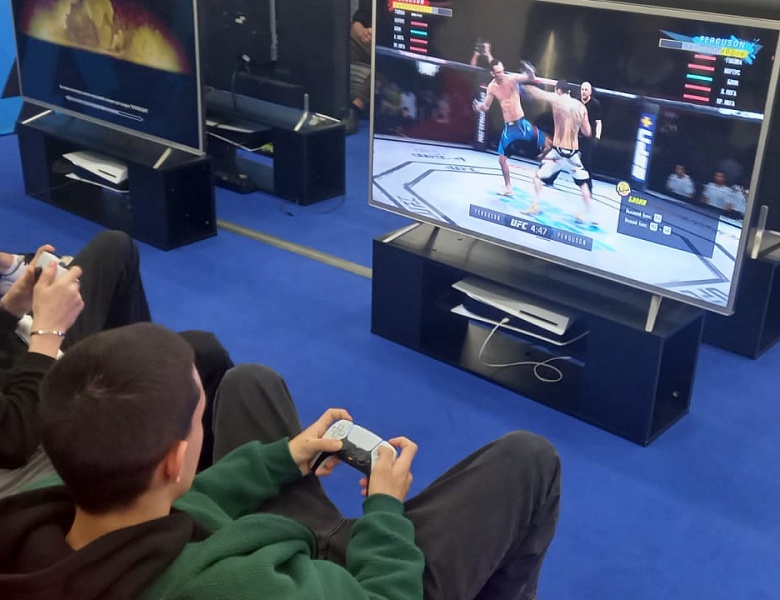 Международные игры «Фиджитал лайв» в формате турнира «Игры будущего»