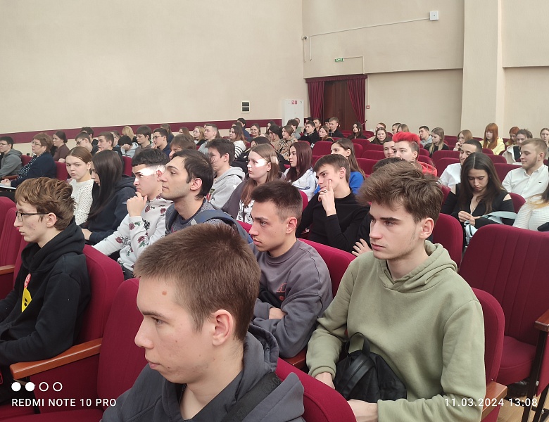 Встреча студентов выпускных групп с офицером войсковой части 40274 Свердловской области