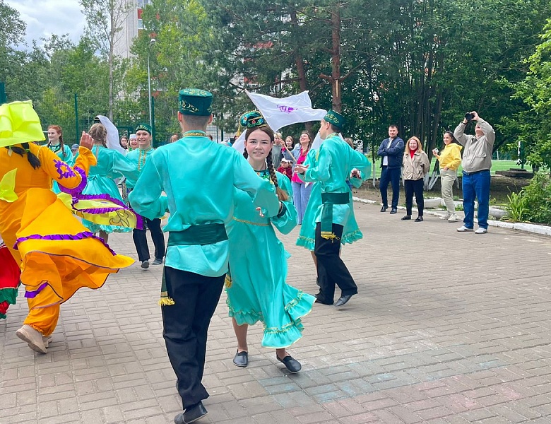 Сбор подарков на Сабантуй "Булэк жыю йоласы"